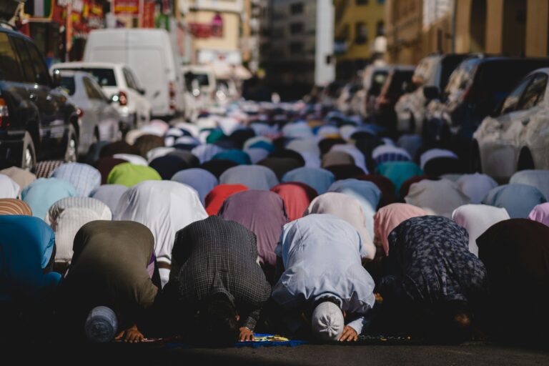 Lebaran in Indonesia: Job Market Trends & How Companies Can Anticipate Employee Turnover