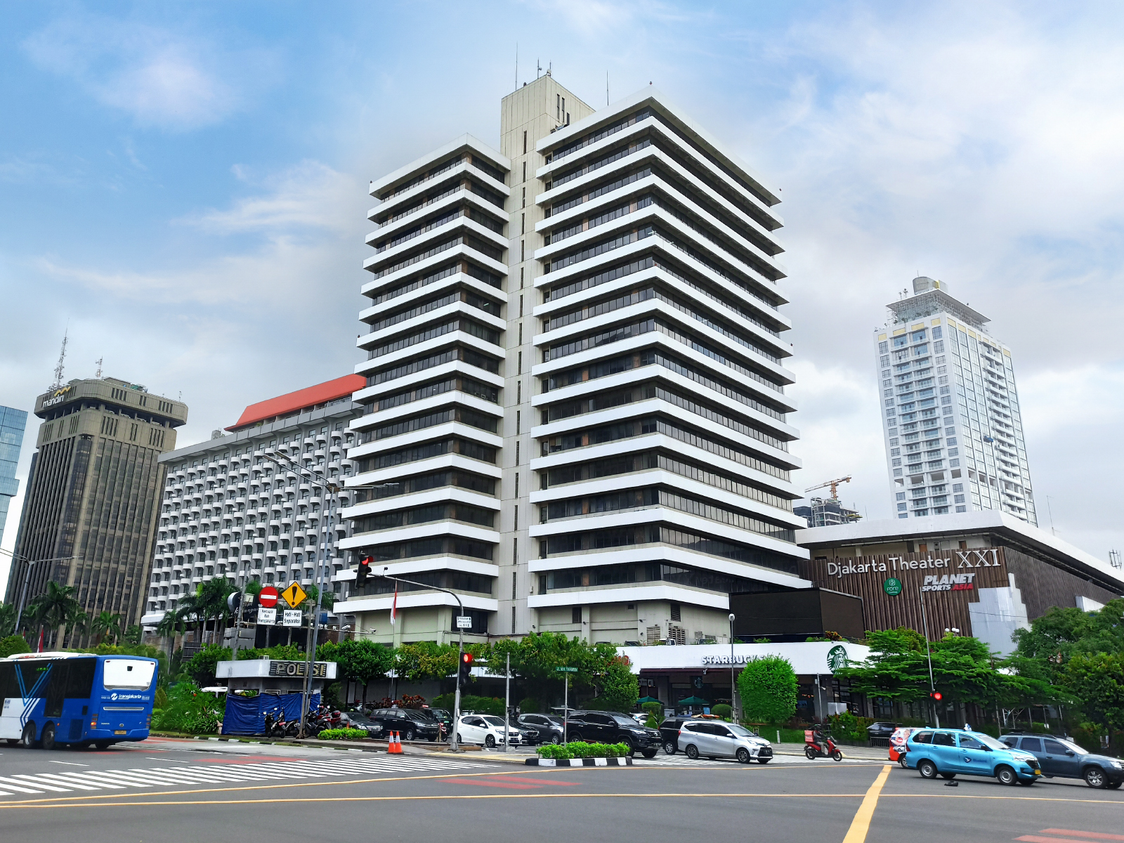 menara cakrawala thamrin jakarta